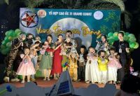 Vầng trăng yêu thương năm 2023